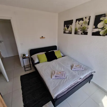 Fewosaric Marlon Apartment *