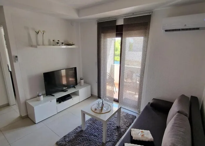 Fewosaric Marlon * Vir